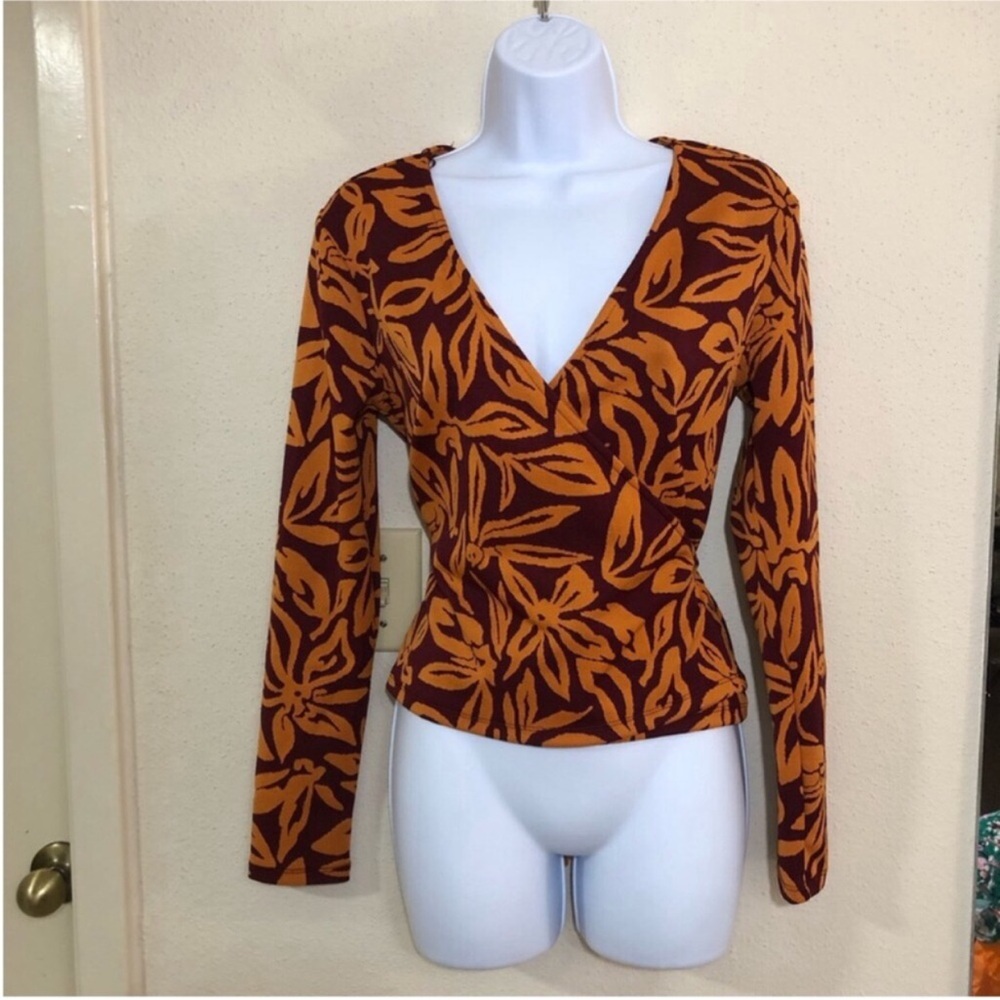 Preowned Zara Women’s Floral Warp Top  Size M Long Sleeve Orange Leaf Tie V Neck